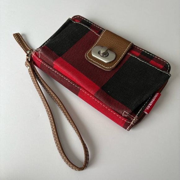 UNIONBAY Handbags - Unionbay Black and Red Buffalo Plaid Wallet Wristlet